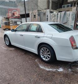 كرايسلر 300